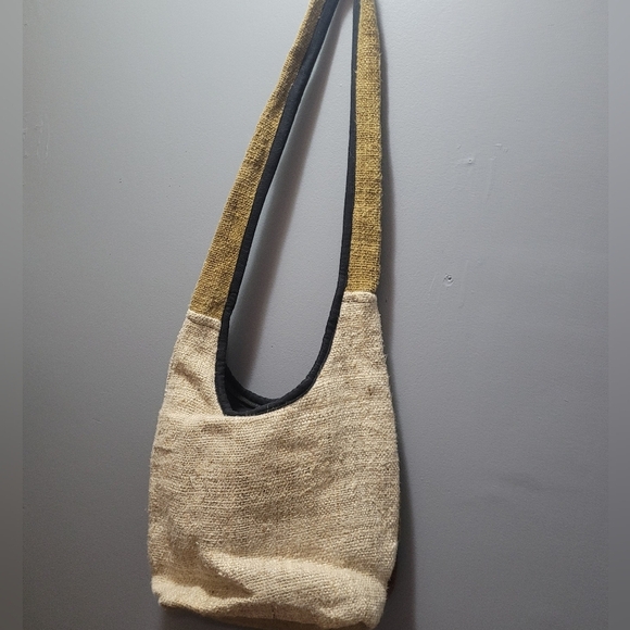 Hemp Tote Bag in Earthy Toned Colors - Picture 4 of 4